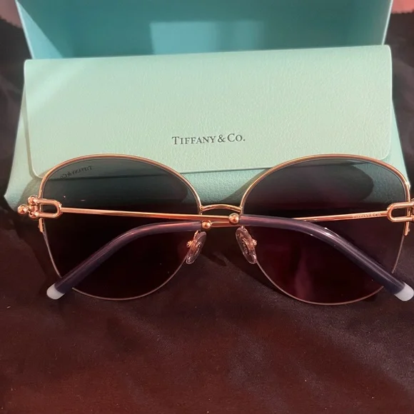 Tiffany & Co Sunglasses - Picture 4 of 9